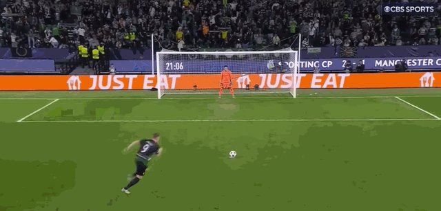 1730847349571091394.gif 3-1哲凯赖什.gif