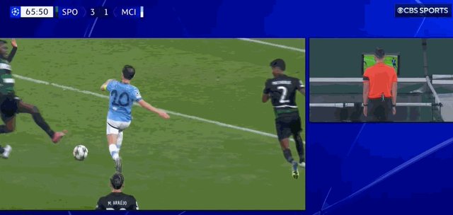 1730847422940089347.gif 迪奥曼德点球.gif